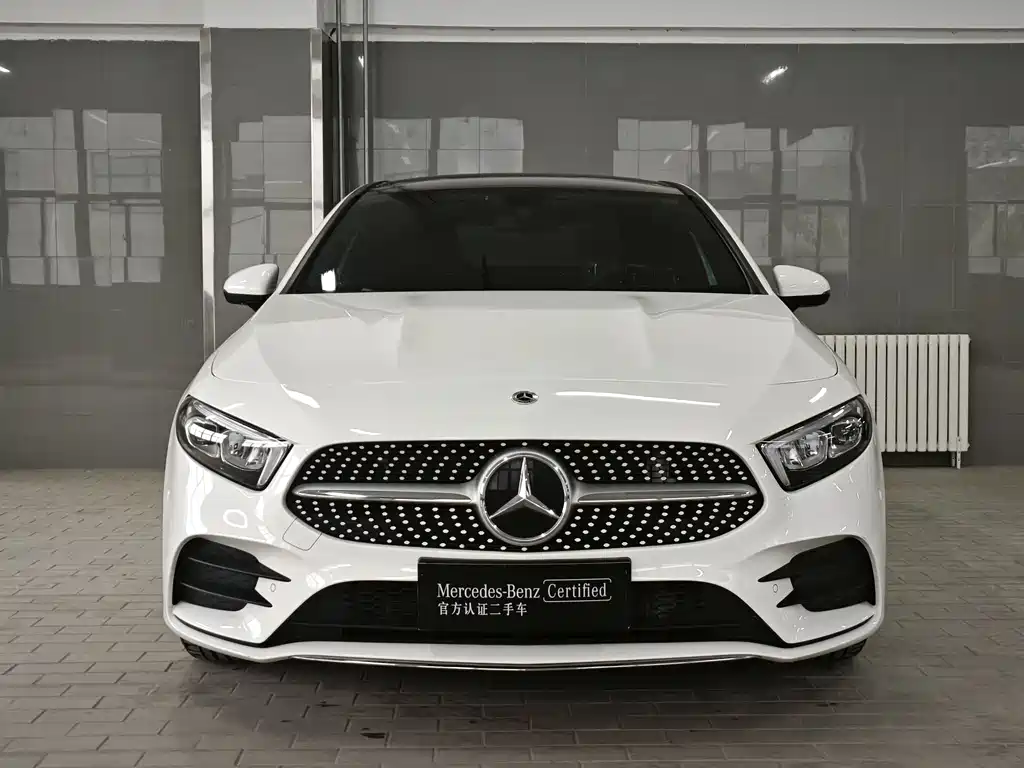 Mercedes-Benz A-Class 2022 — фото 2