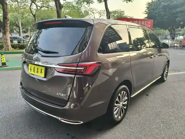 Buick GL8 2023