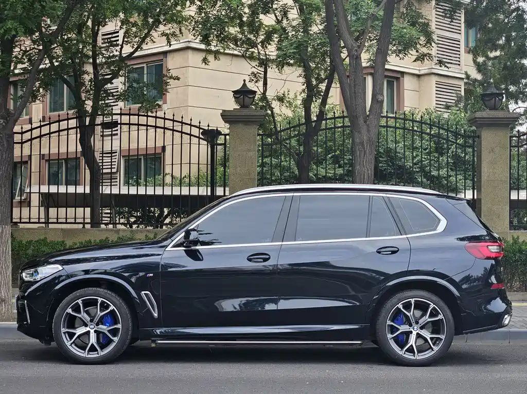 BMW X5 2023 — фото 2
