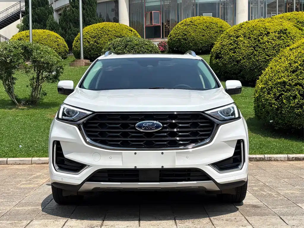 Ford Edge 2021 — фото 2