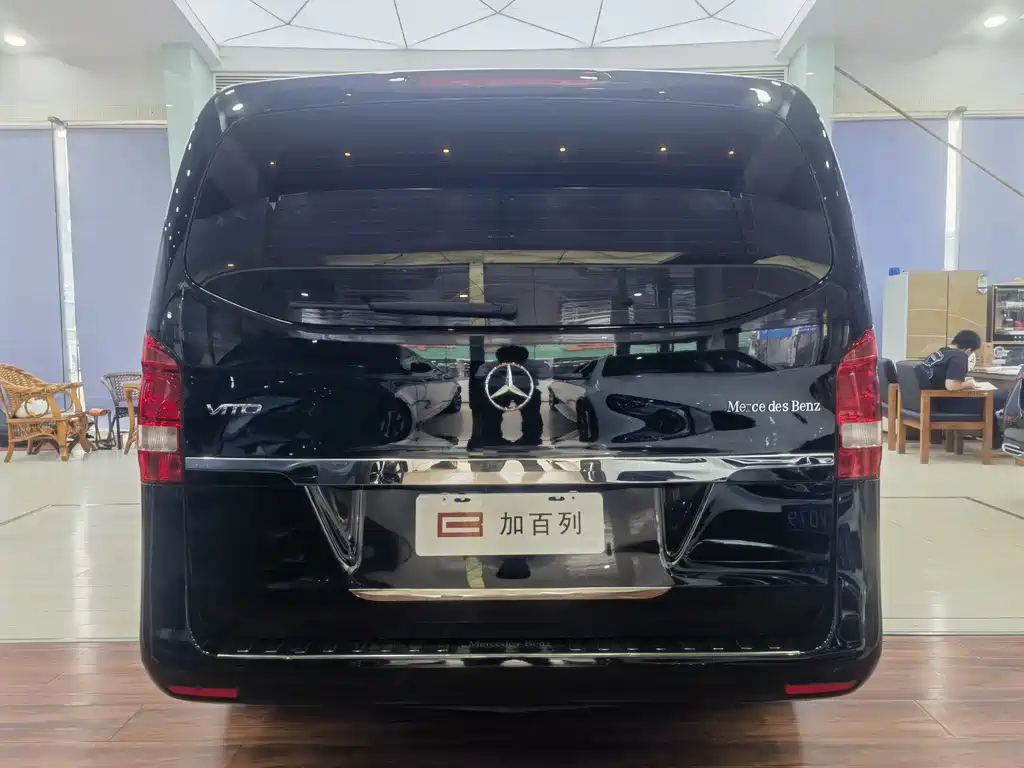 Mercedes-Benz Vito 2018 — фото 16