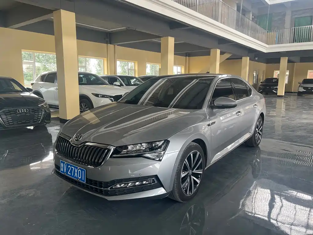 Skoda Superb 2023