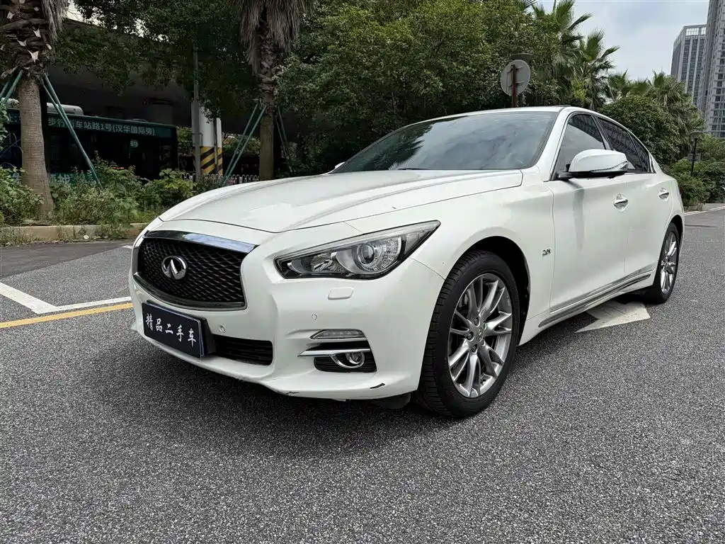 Infiniti Q50L 2016