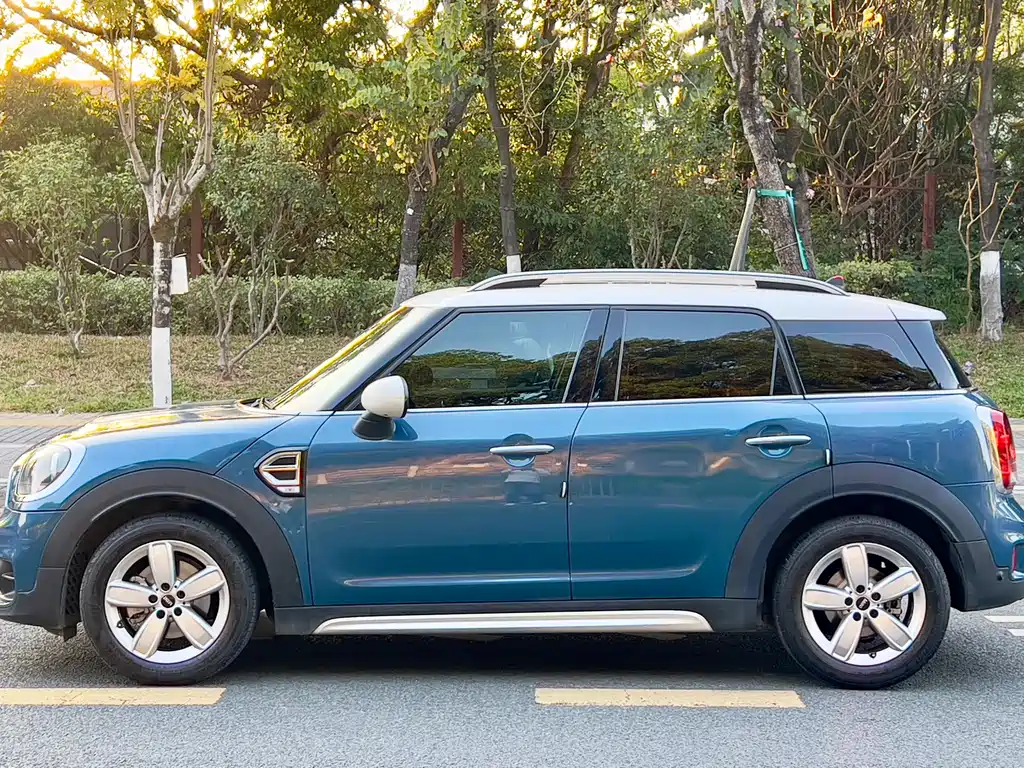 MINI Countryman 2018 — фото 4