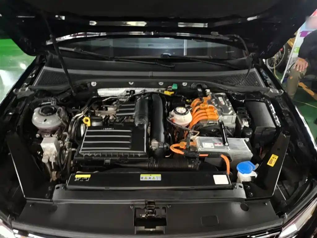 Volkswagen Magotan GTE PHEV 2023 — фото 20