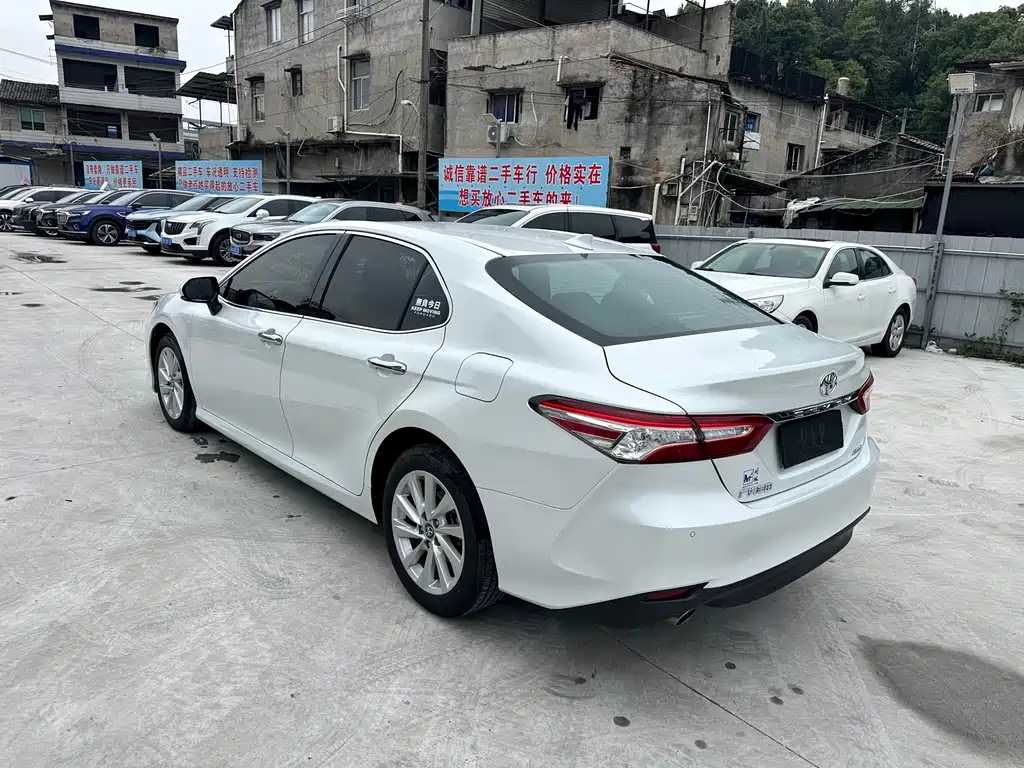 Toyota Camry 2023