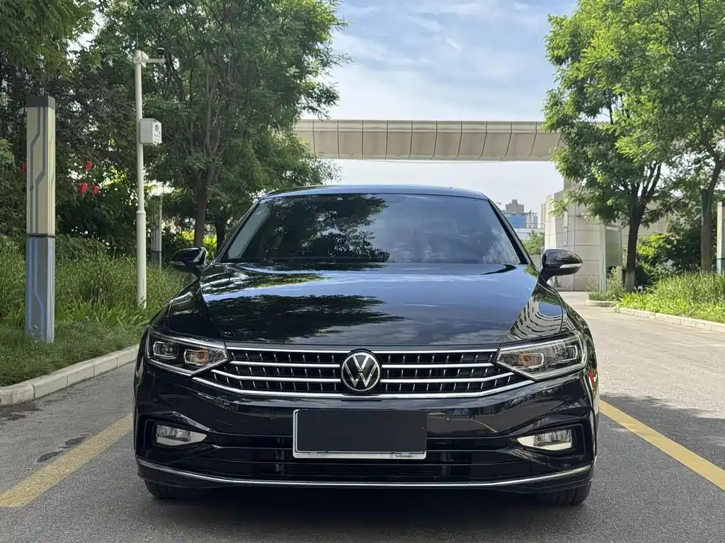Volkswagen Magotan 2023