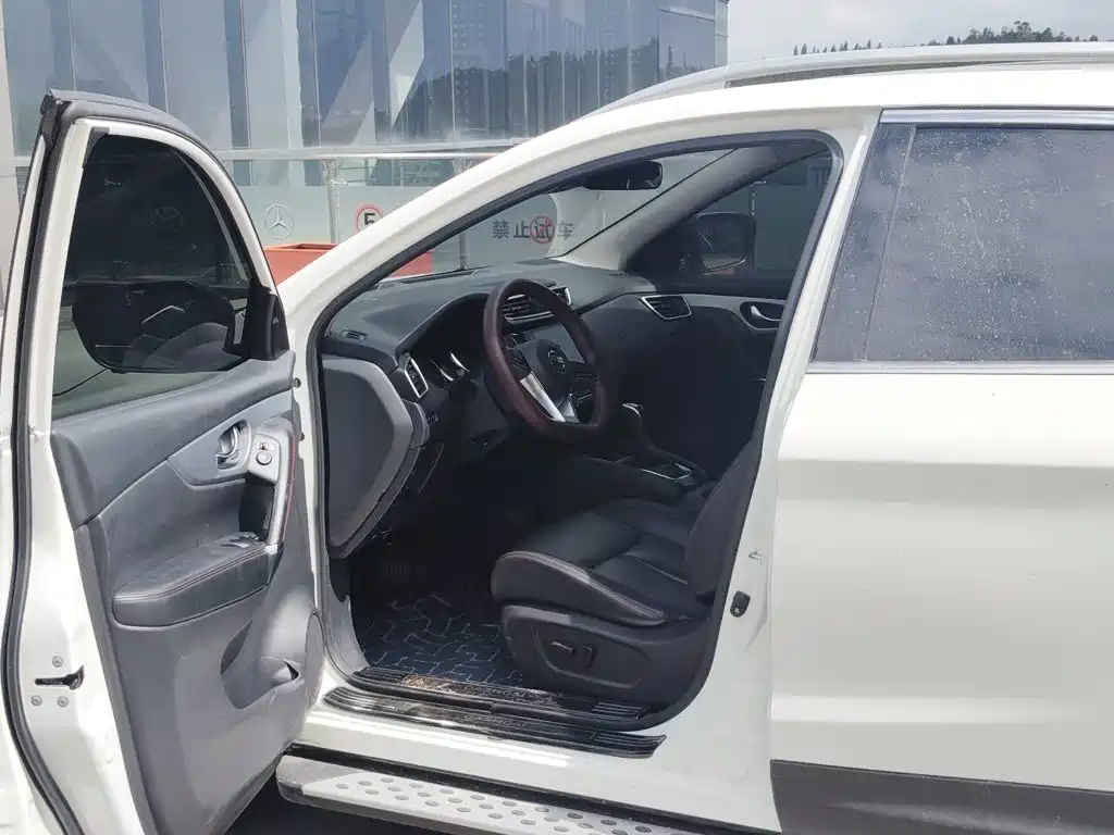 Nissan Qashqai 2023 — фото 12