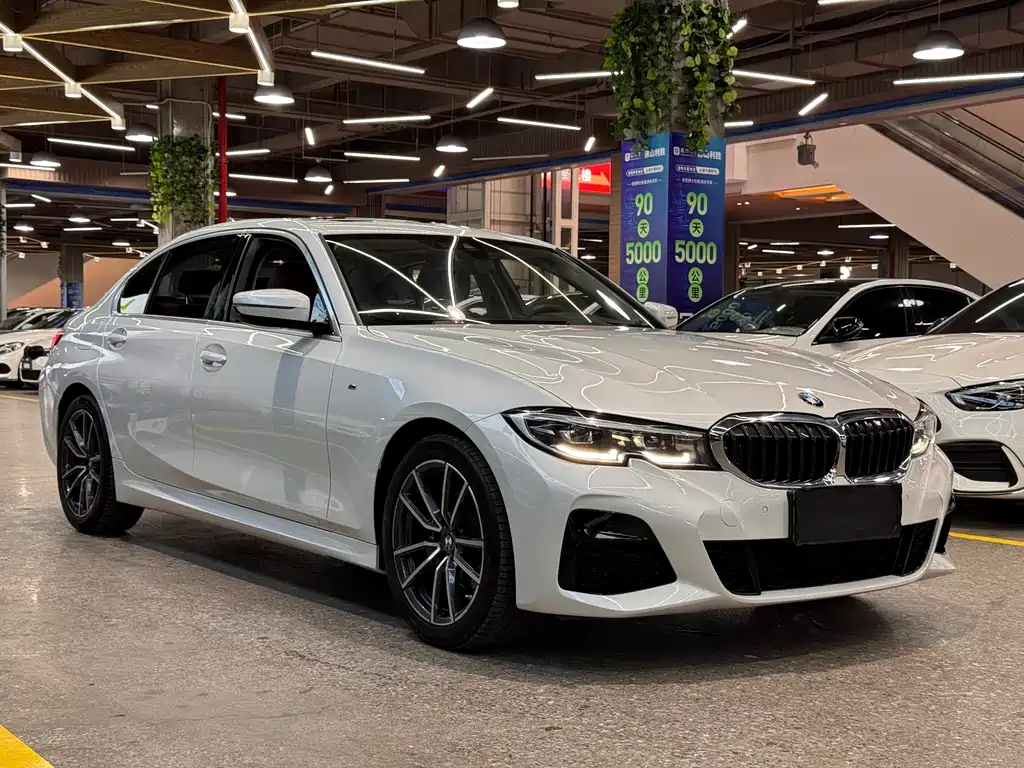 BMW 3 Series 2022