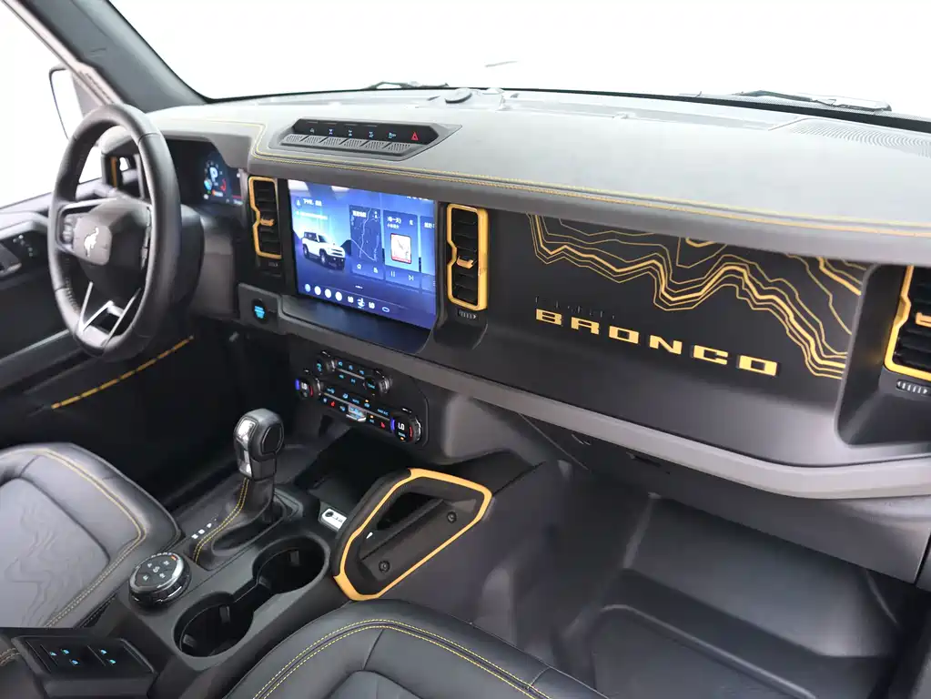 Ford Bronco 2025 — фото 10