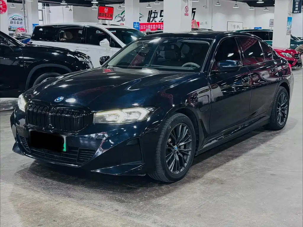 BMW i3 2022