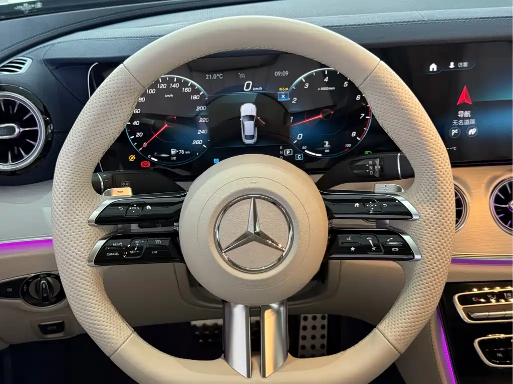 Mercedes-Benz E-Class 2023 — фото 11