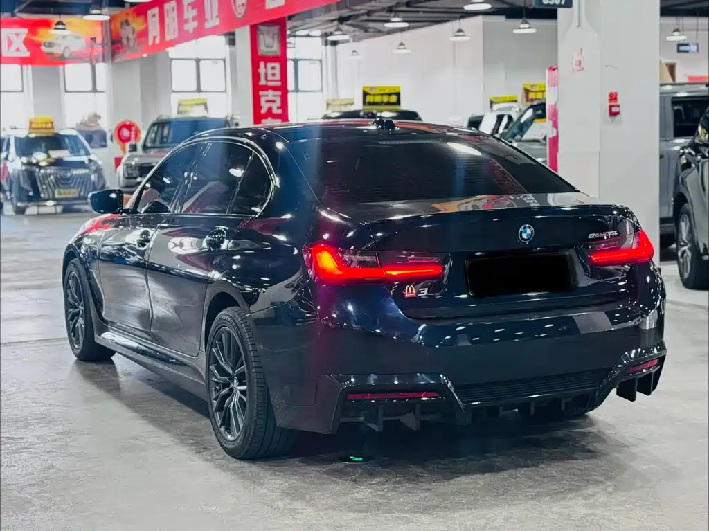 BMW i3 2022