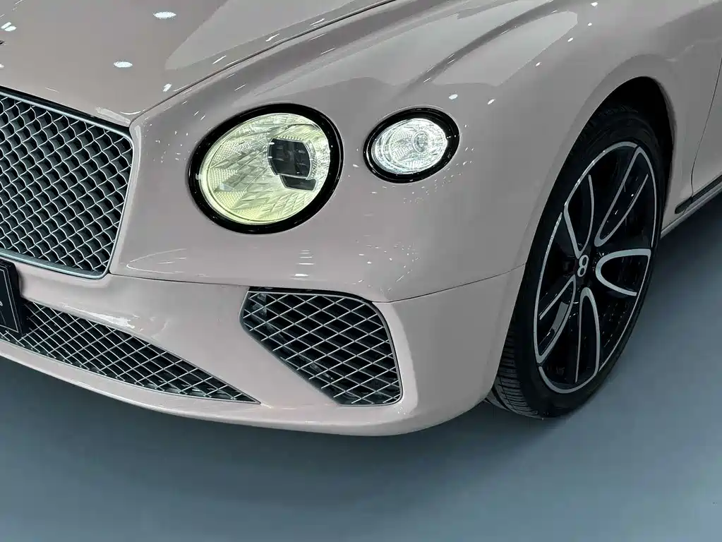 Bentley Continental 2014 — фото 19