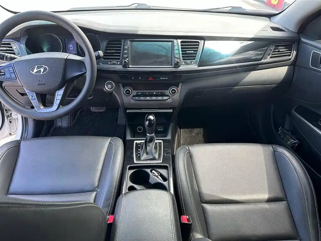 Hyundai Mistra 2016 — фото 6