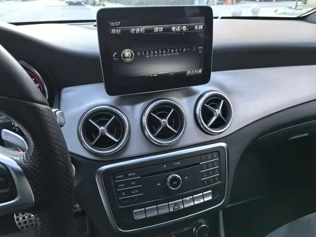 Mercedes-Benz CLA 2017 — фото 18