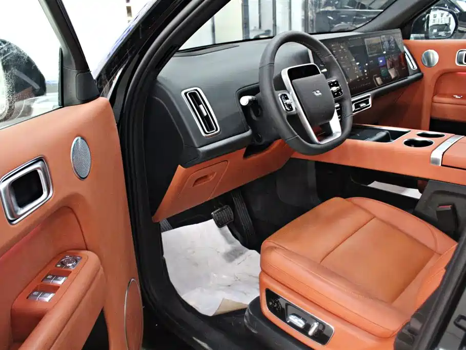 Li Auto Li L8 2025