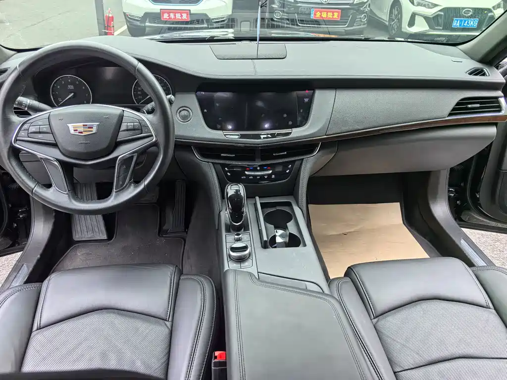 Cadillac CT6 2023 — фото 15