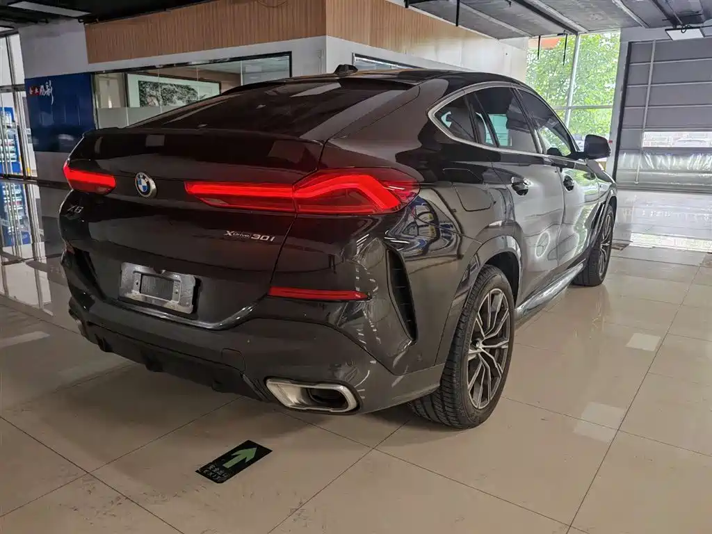 BMW X6 2024 — фото 13