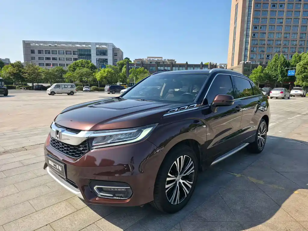 Honda Avancier 2017 — фото 1
