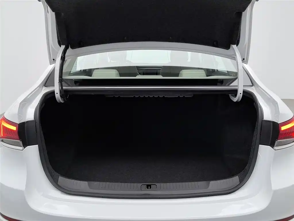 Buick Excelle 2020 — фото 16