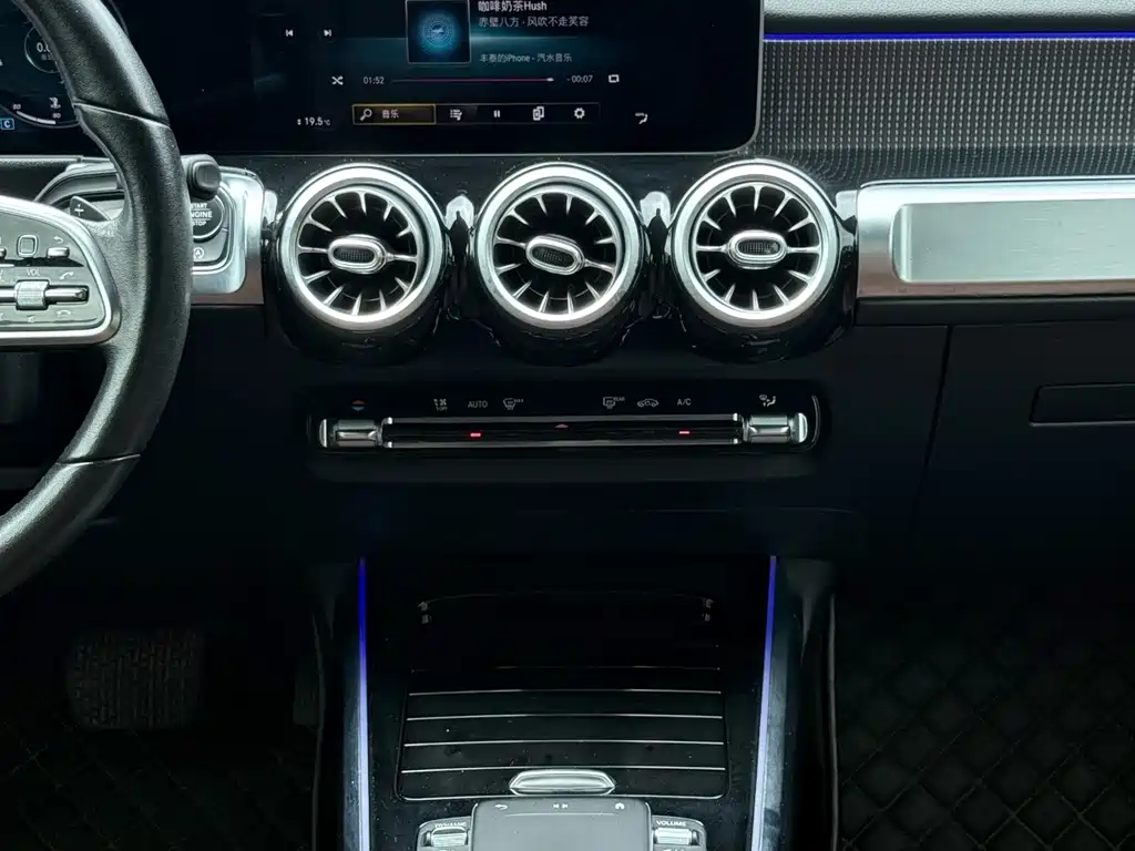 Mercedes-Benz GLB 2020 — фото 16
