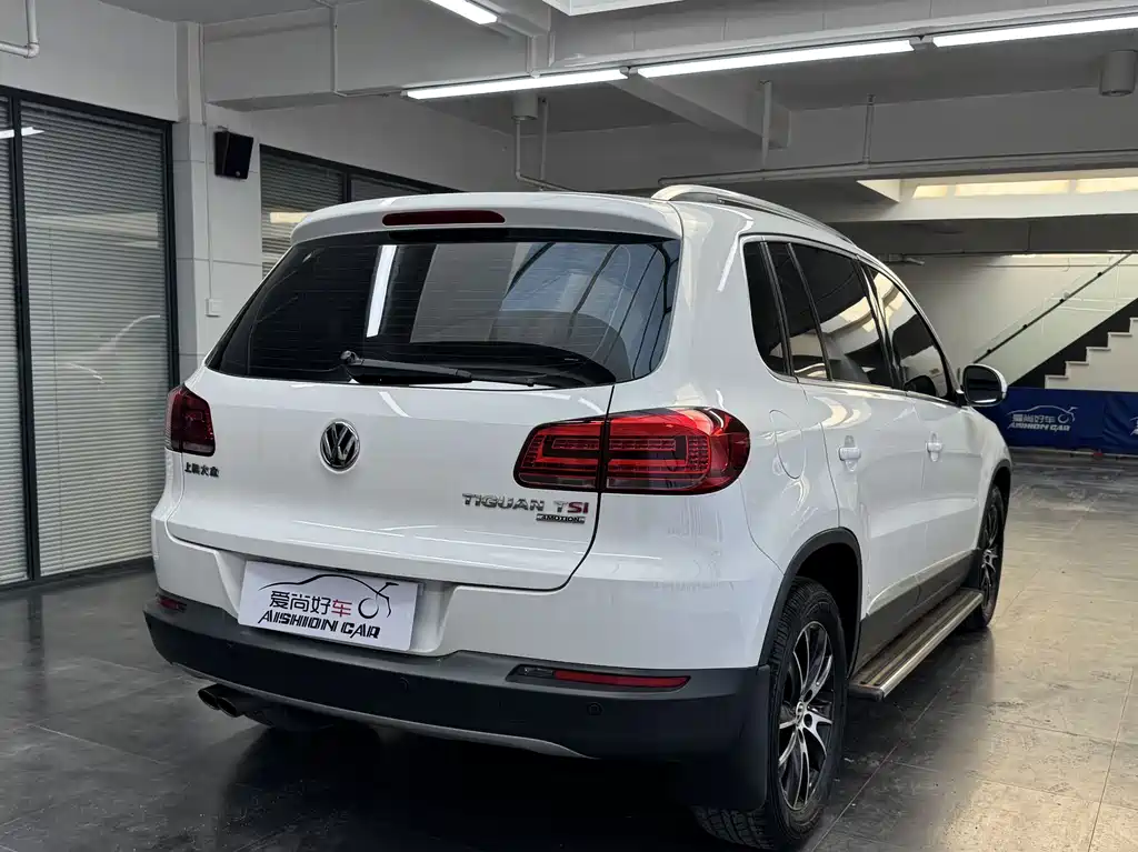 Volkswagen Tiguan 2015 — фото 7