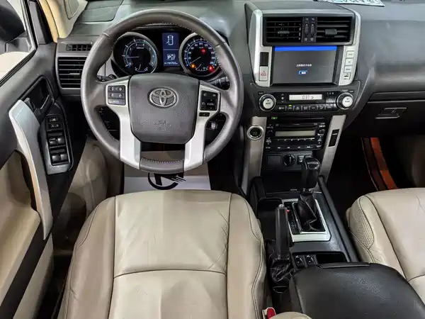 Toyota Prado 2011