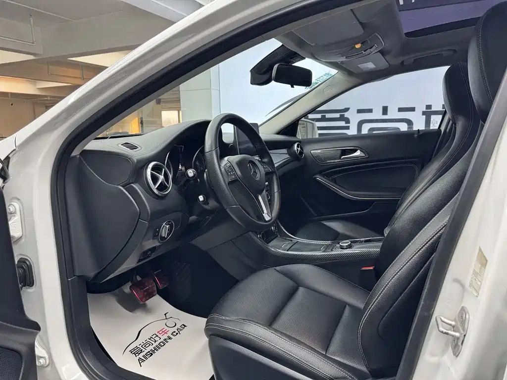 Mercedes-Benz GLA 2016 — фото 8