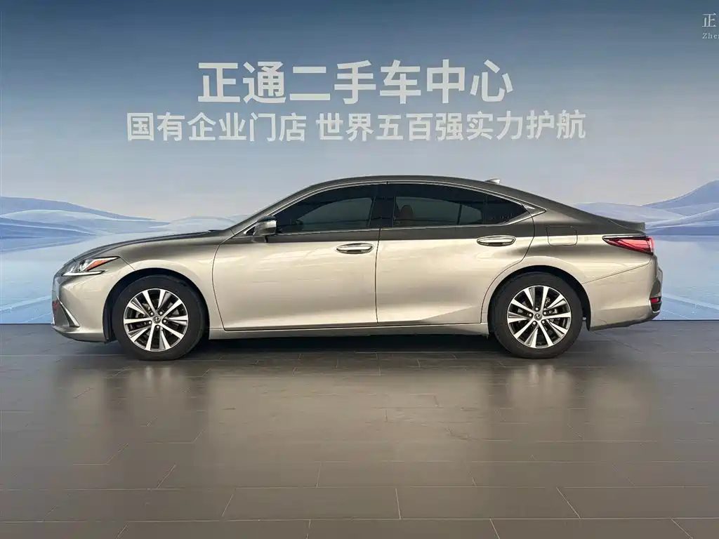 Lexus ES 2021 — фото 2