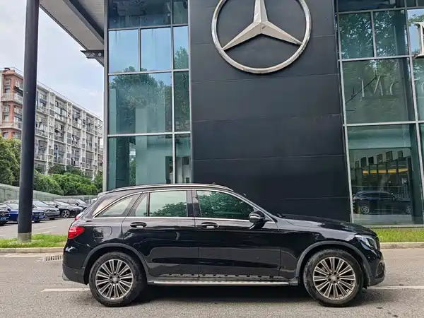 Mercedes-Benz GLC 2016