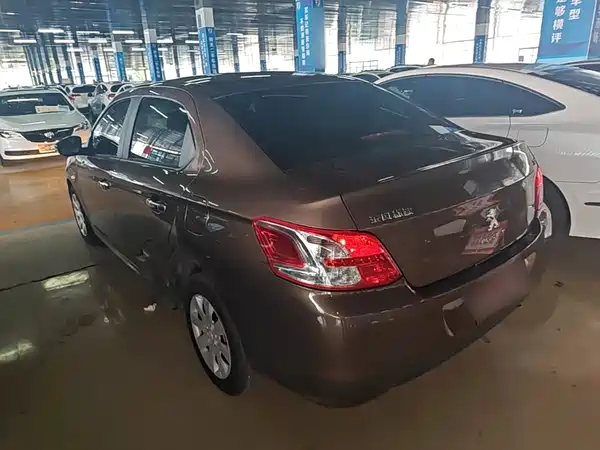 Peugeot 301 2015
