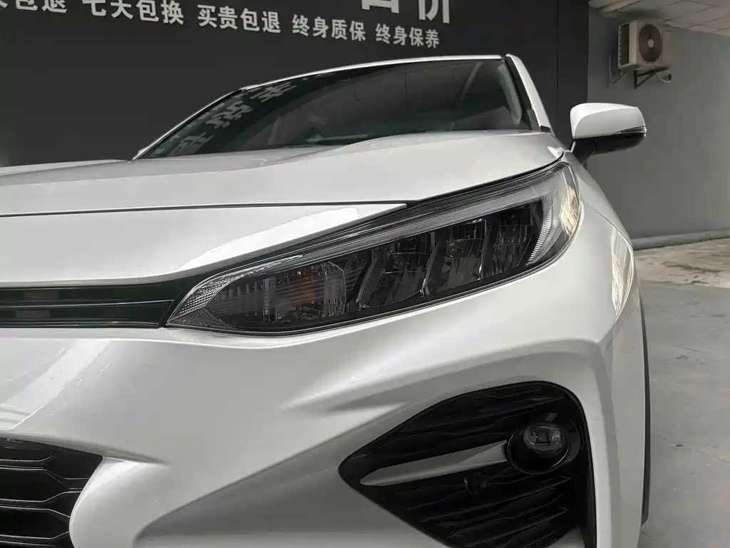 Toyota Wildlander 2023 — фото 4