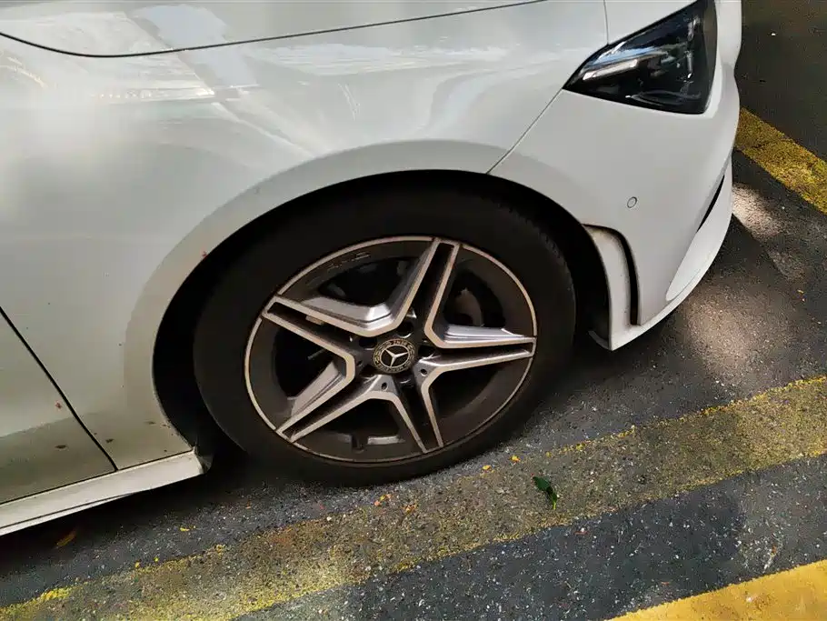 Mercedes-Benz CLA 2023 — фото 6