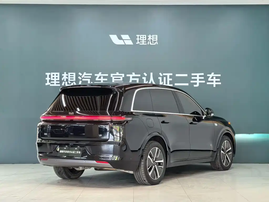 Li Auto Li L8 2023