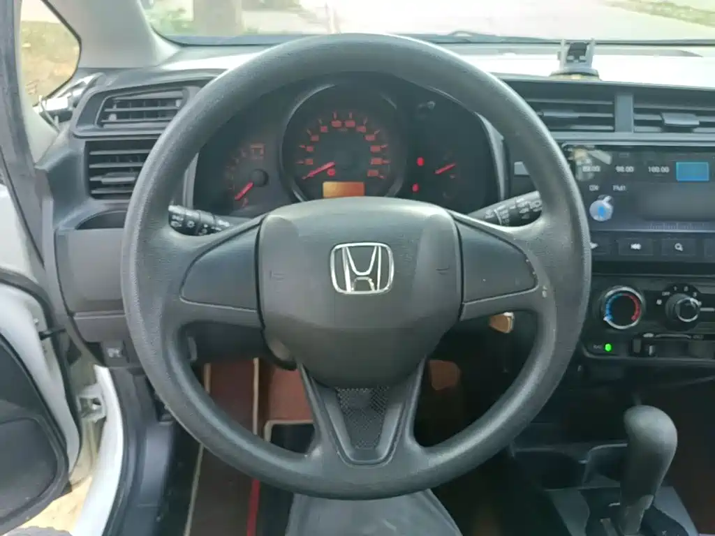 Honda Fit 2019 — фото 11