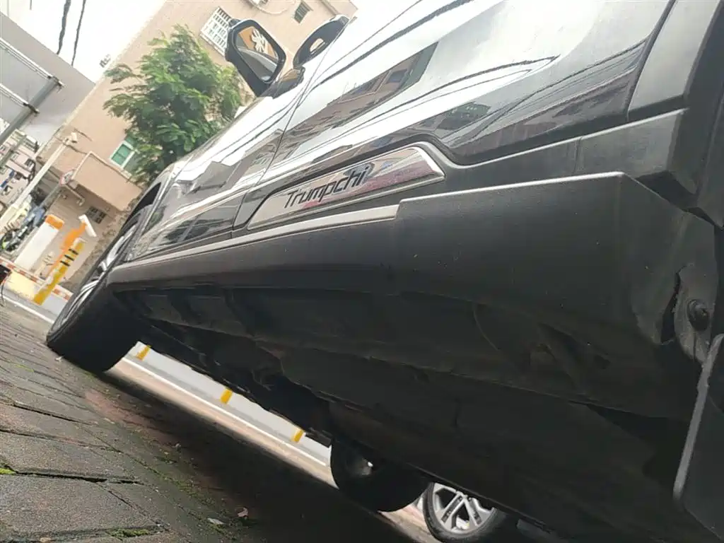 GAC Motor Trumpchi GS8 2018 — фото 22