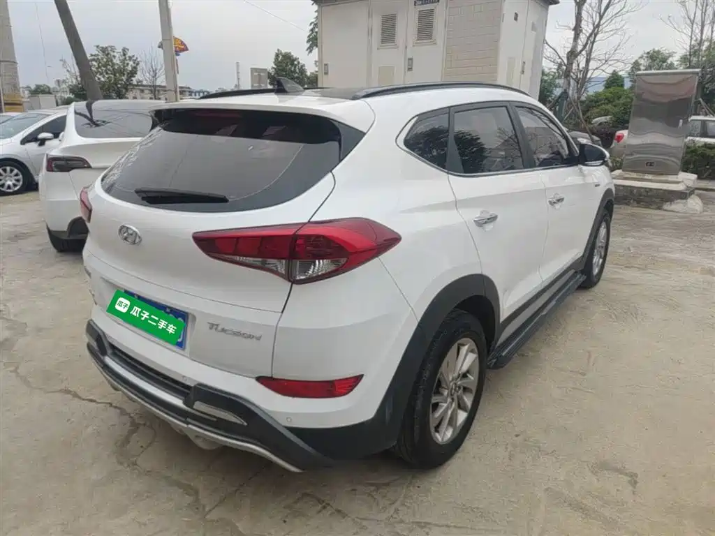 Hyundai Tucson 2018 — фото 7