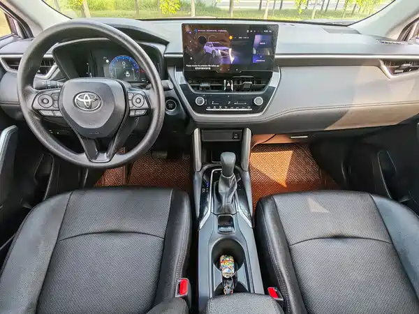 Toyota Corolla Cross 2024
