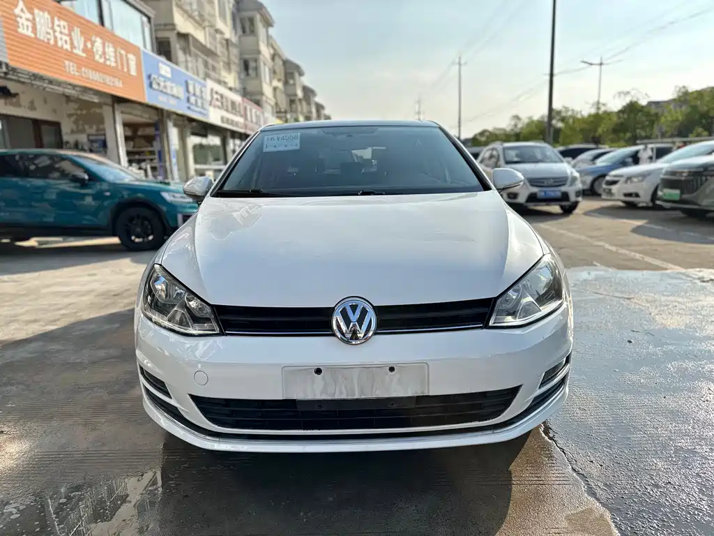 Volkswagen Golf 2016