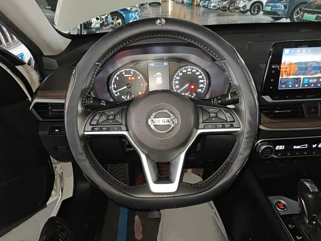Nissan Teana 2023 — фото 11