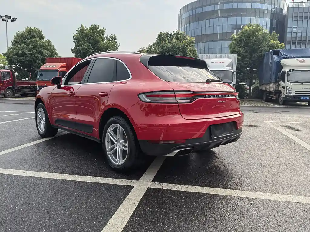 Porsche Macan 2022 — фото 3