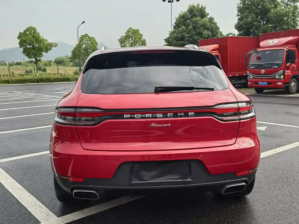 Porsche Macan 2022 — фото 4