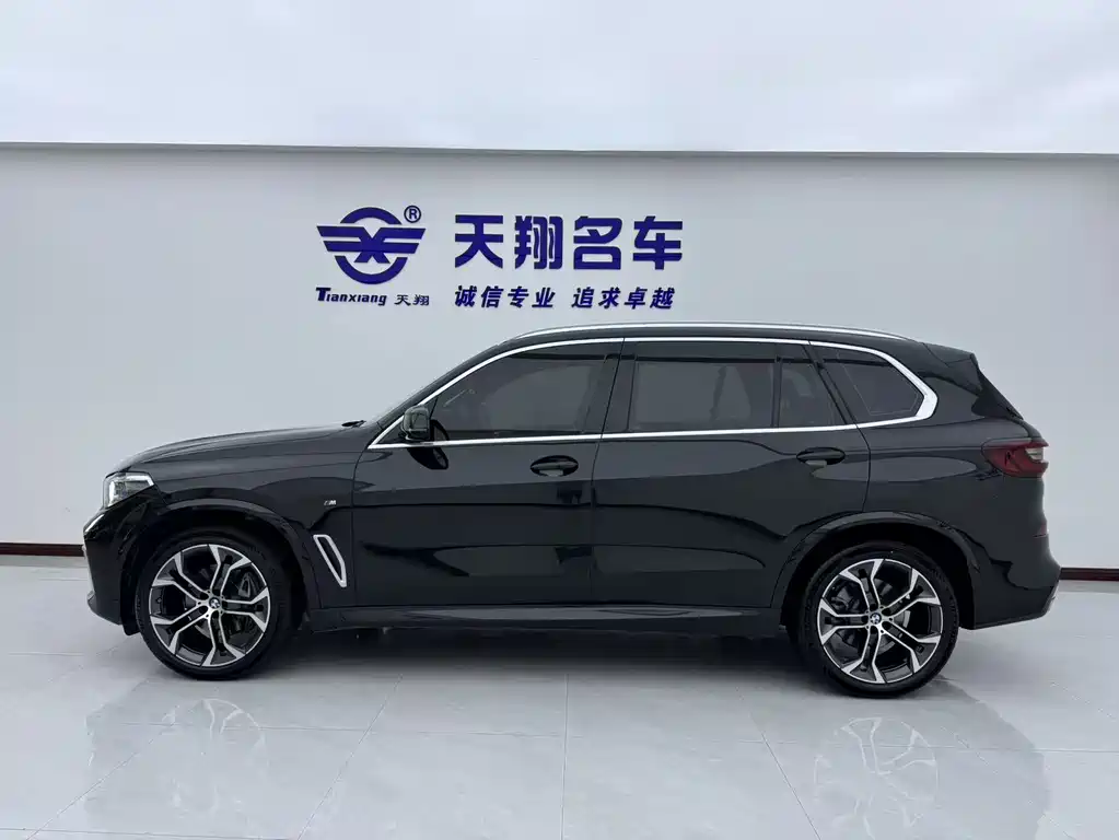 BMW X5 2022 — фото 7