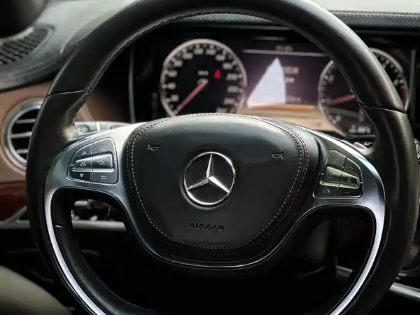 Mercedes-Benz S-Class 2014