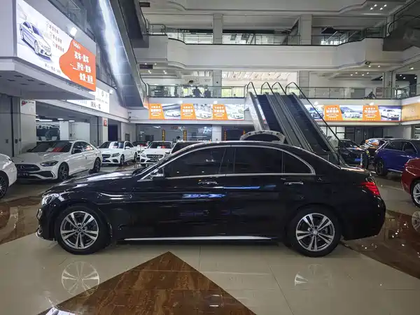 Mercedes-Benz C-Class 2016