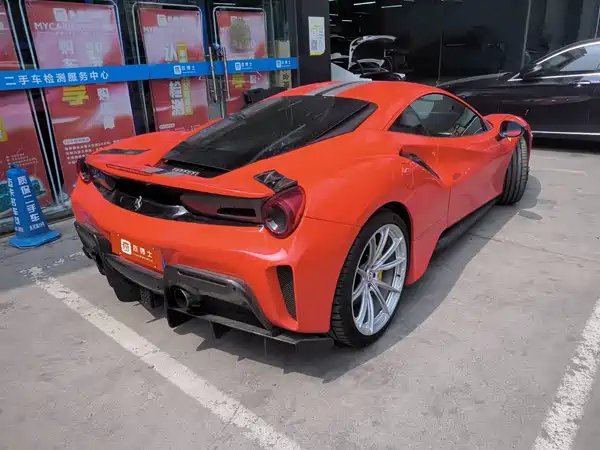 Ferrari 488 2018