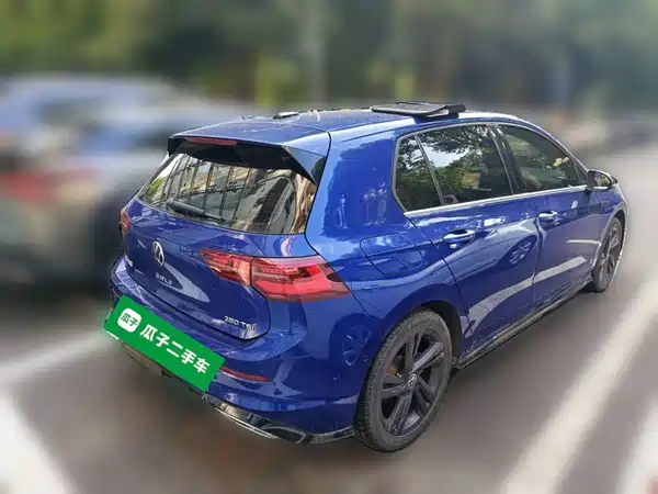 Volkswagen Golf 2021