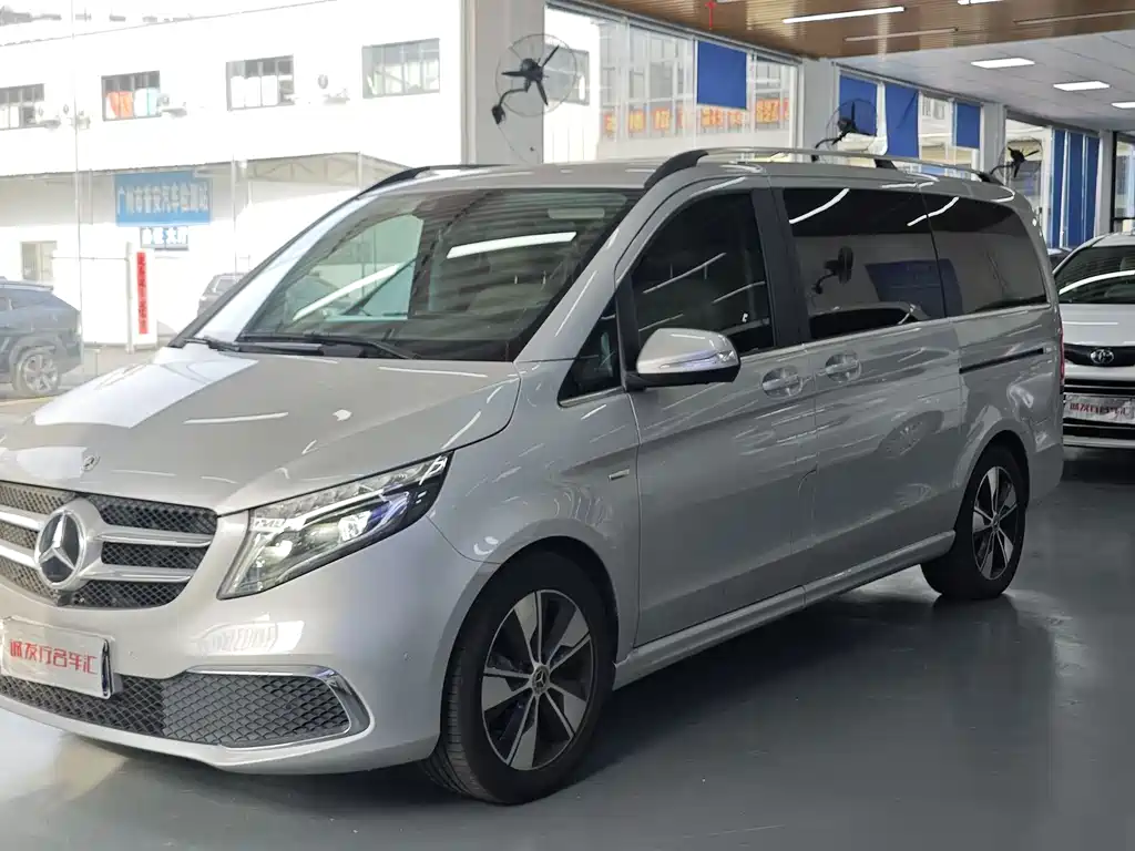 Mercedes-Benz V-Class 2022