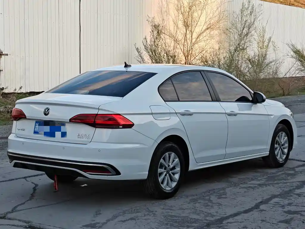 Volkswagen Bora 2024